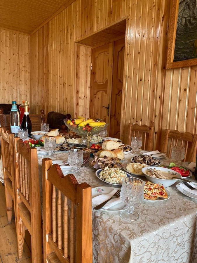 Vodo'S Guesthouse Chvabiani Bagian luar foto
