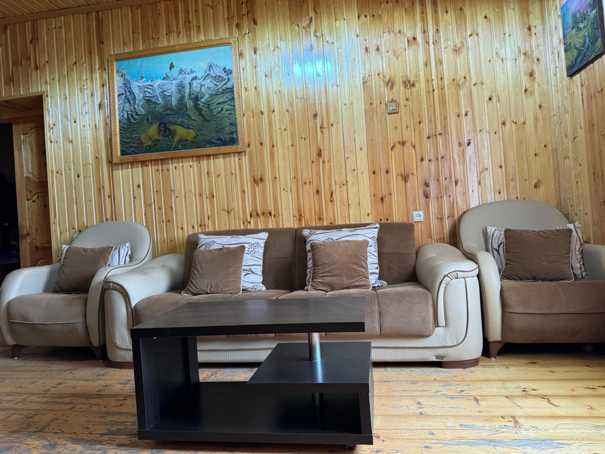 Vodo'S Guesthouse Chvabiani Bagian luar foto