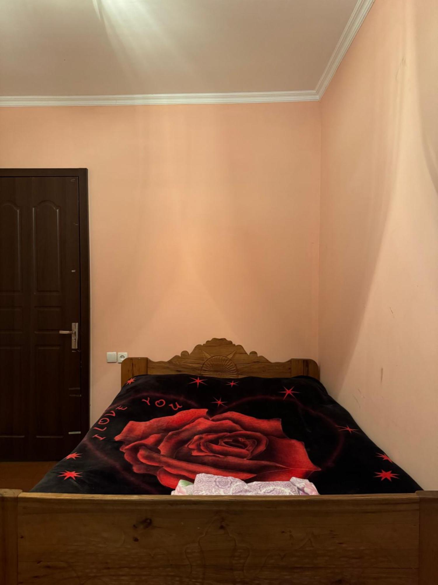 Vodo'S Guesthouse Chvabiani Bagian luar foto